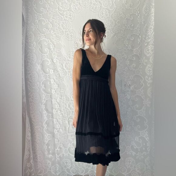 Anthropologie Ruth Black Velvet and Silk Empire Waist Party Cocktail Dress - Picture 4 of 16